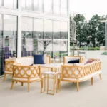 كنب جلسات خارجية خشب بتصميم كلاسيك