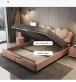 ⁦سرير غرفة نوم على شكل قلب⁩ - الصورة ⁦12⁩