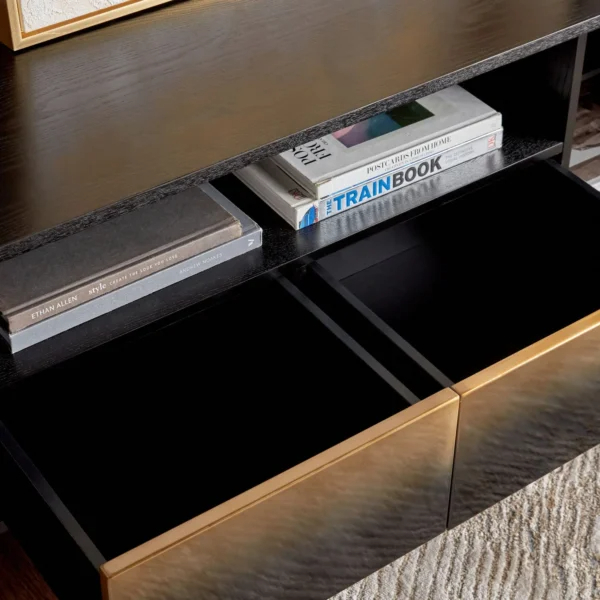 طاولة تلفزيون مودرن