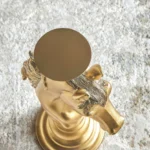 طاولة جانبية على شكل حصان - Image 3