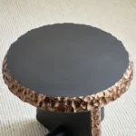 ⁦طاولة جانبية دائرية من خشب⁩ - الصورة ⁦5⁩