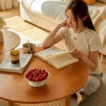 طاولة قهوة خشب بتصميم راقي - Image 4