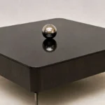 ⁦طاولة قهوة مربعه بسطح زجاج⁩ - الصورة ⁦3⁩