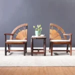 طقم غرفة معيشة مكون من كرسين و طاولة