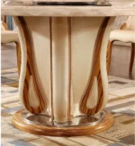 ⁦طاولة طعام رخامية دائرية مع كراسي كلاسيكية⁩ - الصورة ⁦3⁩