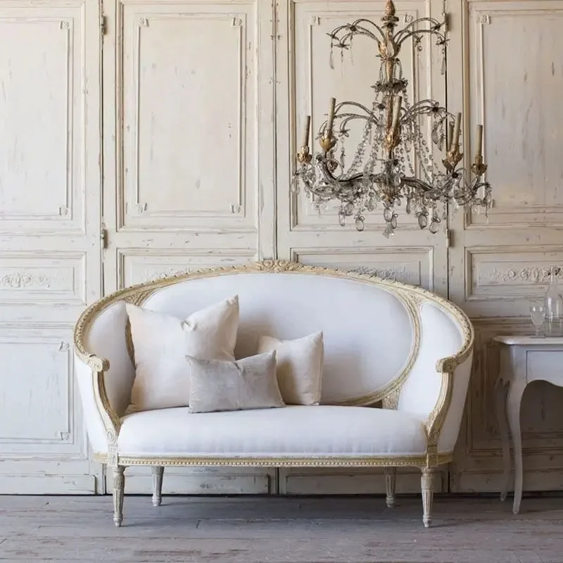 كنب-كلاسيكي-بتصميم-ملكي-مميز-و-فخم كنب كلاسيكي بتصميم ملكي مميز و فخم