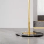 ⁦علاقة ملابس علي شكل حرف موسيقي⁩ - الصورة ⁦5⁩