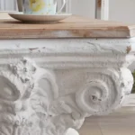 طاولة قهوة من تصميم عتيق - Image 4