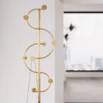 ⁦علاقة ملابس علي شكل حرف موسيقي⁩ - الصورة ⁦2⁩