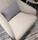 ⁦كرسي استرخاء من جلد بتصميم ايطالي⁩ - الصورة ⁦5⁩