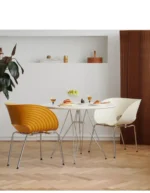 كرسي طاولة طعام على شكل صدفة