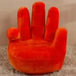 كرسي مفرد علي شكل يد - Image 3