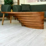 ⁦طاولة قهوة خشب على شكل بيضاوي⁩ - الصورة ⁦3⁩