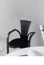 ⁦كرسي طاولة طعام مودرن بمساند ذراعين ⁩ - الصورة ⁦7⁩