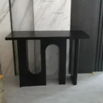 طاولة كونسول مودرن من تصميم مميز