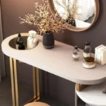 تسريحة غرفة نوم مع أدراج للتخزين وخزانة جانبية