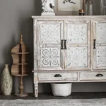 خزانة بتصميم ريفي مع سطح بتصميم فني