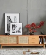 ⁦طاولة تلفاز خشب بتصميم عتيق⁩ - الصورة ⁦2⁩