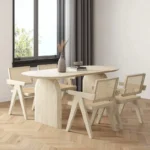 طاولة طعام خشب بتصميم اسكندافي