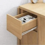 طاولة طعام قابلة للطي بتصميم عصري مع كراسي