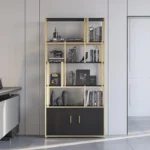 مكتبة فاخرة بأرفف للتخزين بتصميم فاخر