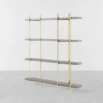 مكتبة عصرية مع تخزين مفتوح