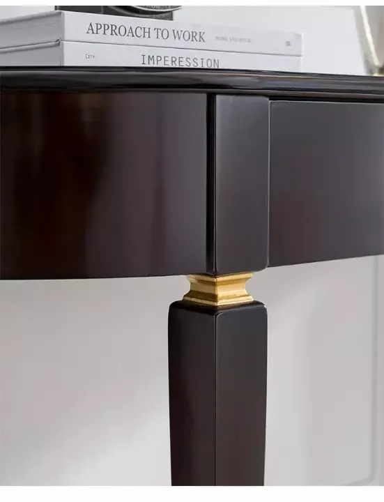 كونسول خشب بتصميم انيق