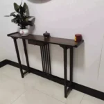 كونسول خشب بتصميم عتيق