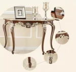 كونسول بتصميم كلاسيك عتيق