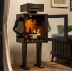 كورنر كوفي على شكل انسان ألي