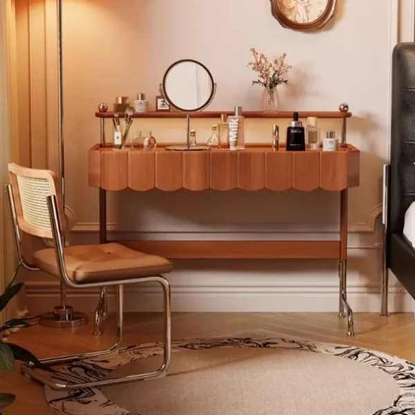 طاولة تسريحة لغرفة نوم بتصميم ريفي