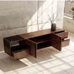 ⁦طاولة بوفيه خشبية بتصميم مركب⁩ - الصورة ⁦3⁩