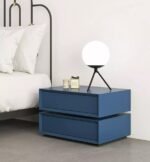 طاولة سرير الوان