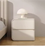 طاولة جانبية للسرير بزاوية