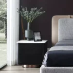 طاولة جانبية للسرير مربعة الشكل - Image 2