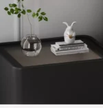 ⁦طاولة جانبية للسرير على شكل مربع⁩ - الصورة ⁦6⁩