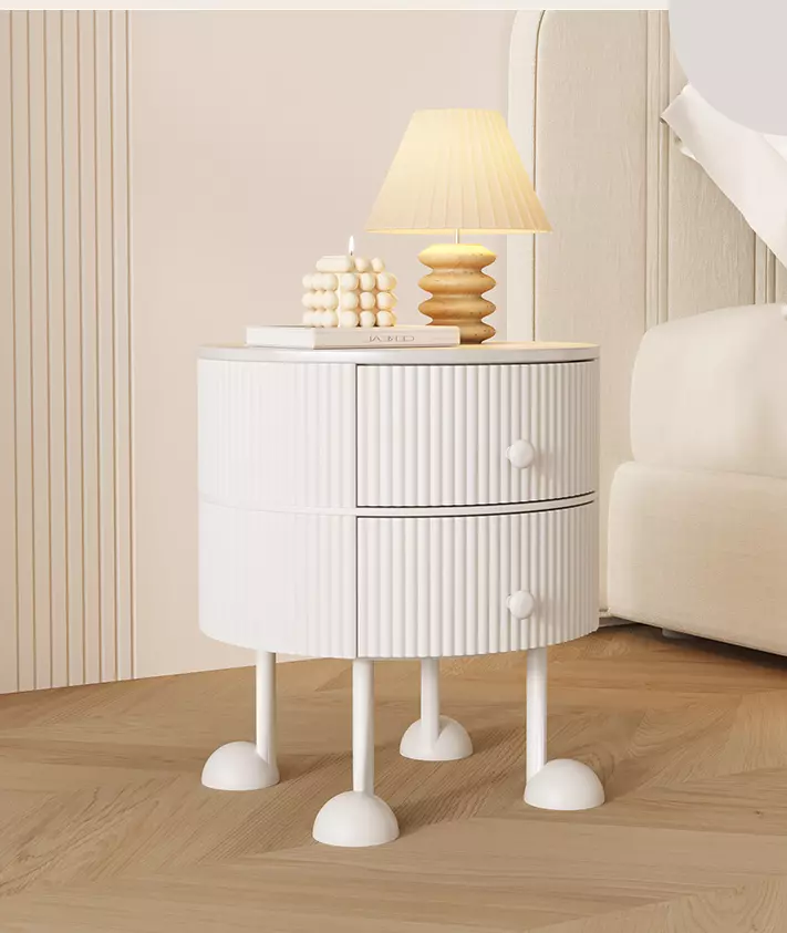 Side table (7) طاولة جانبية للسرير مع قاعدة على شكل ارجل