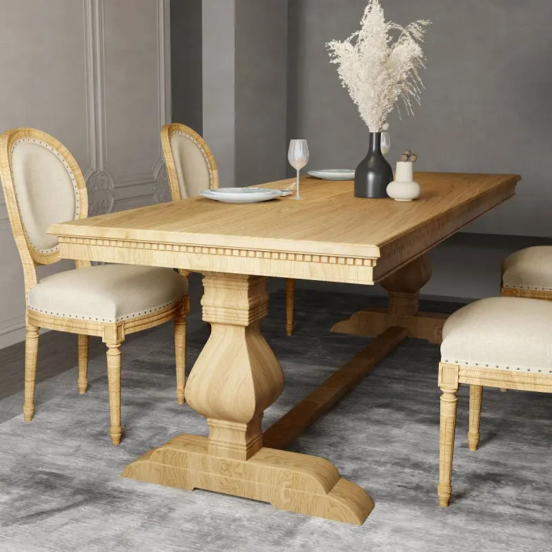 طاولة طعام خشبي بتصميم كلاسيك
