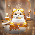 سرير أطفال صغير على شكل نمر كرتوني