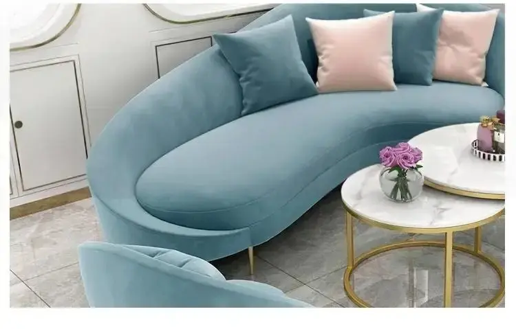 طقم كنب مع طاولة قهوة لغرفة المعيشة 