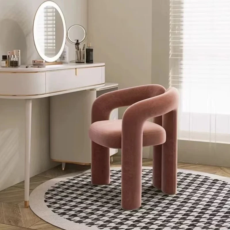 كرسي تسريحة مودرن بسيط