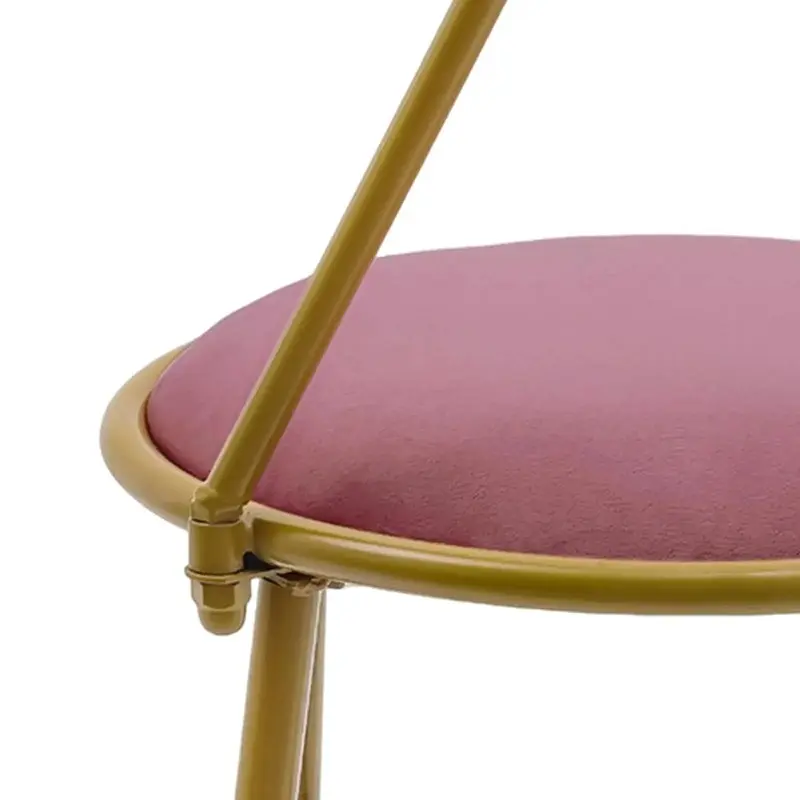 كرسي تسريحة بظهر فيونكة