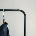 علاقة-ملابس-