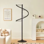 علاقة ملابس بتصميم دائري