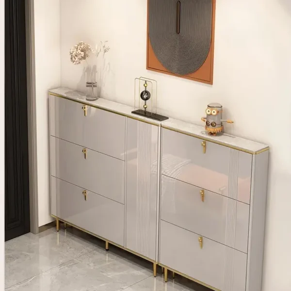 خزانة أحذية بتصميم فاخر