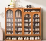 خزانة أحذية بمساحة تخزين واسعة